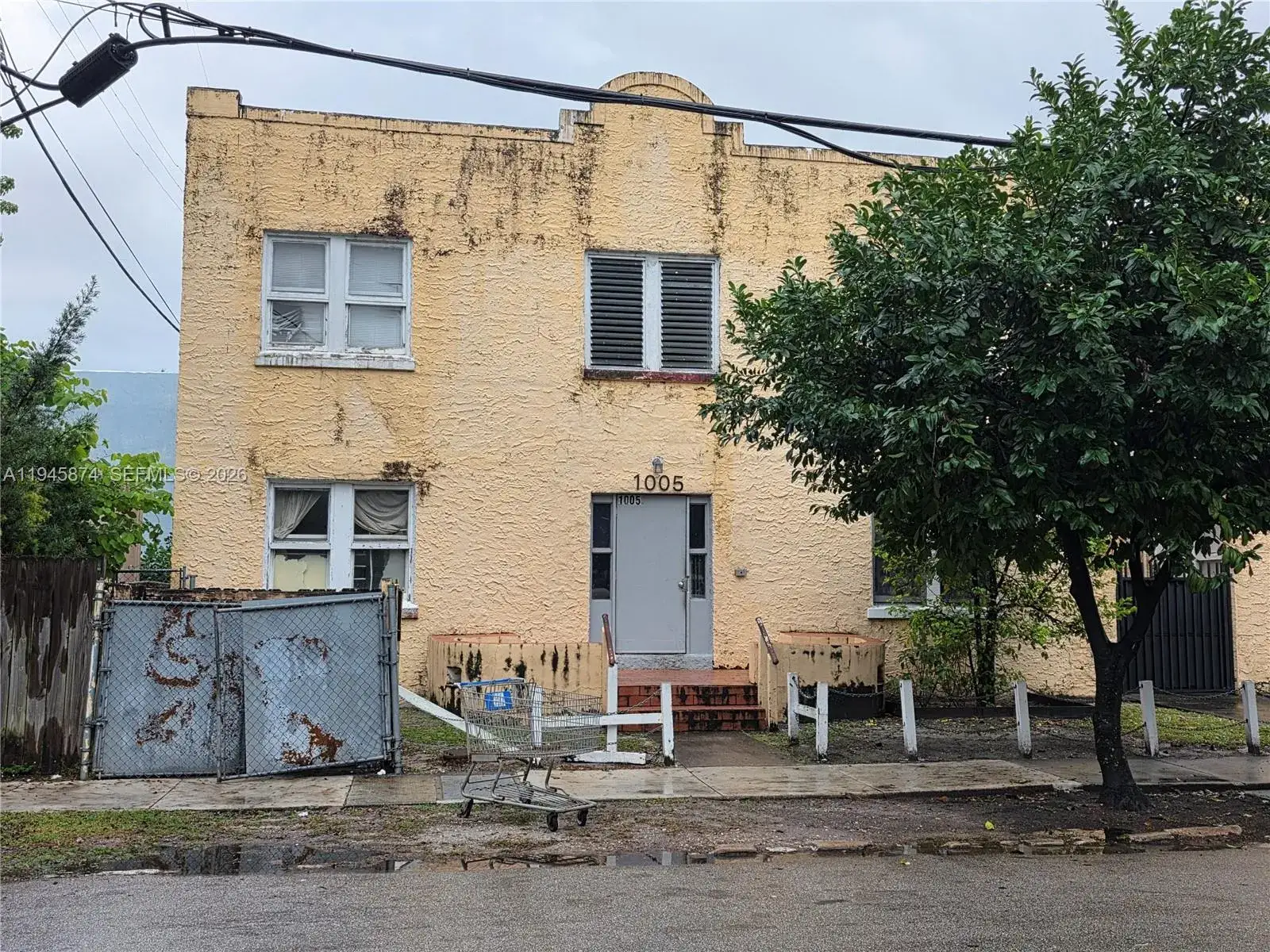 1 bedroom 1 bath Residential Lease for rent at 1005 SW 19th Ave Apt 6, Miami FL 33135