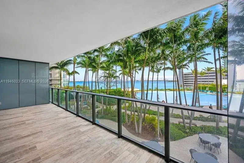 2 bedroom 3 bath Residential for sale at 650 NE 32nd St # 602, Miami FL 33137