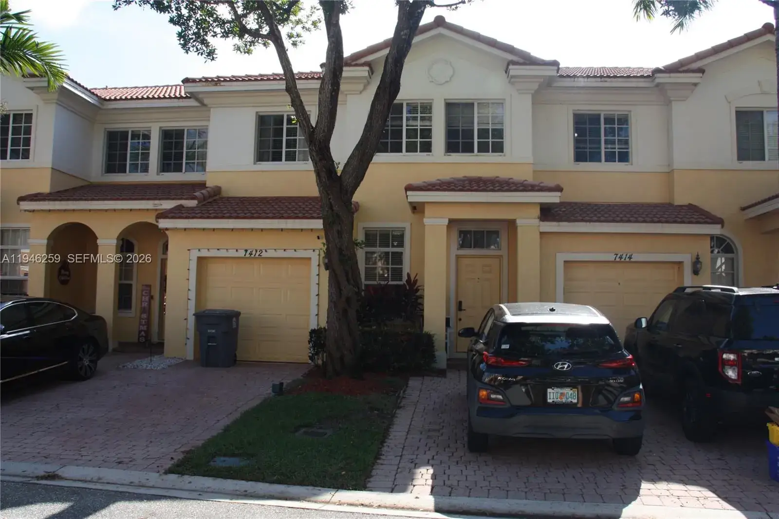 3 bedroom 2 bath Residential for sale at 7414 E Briella Dr, Boynton Beach FL 33437