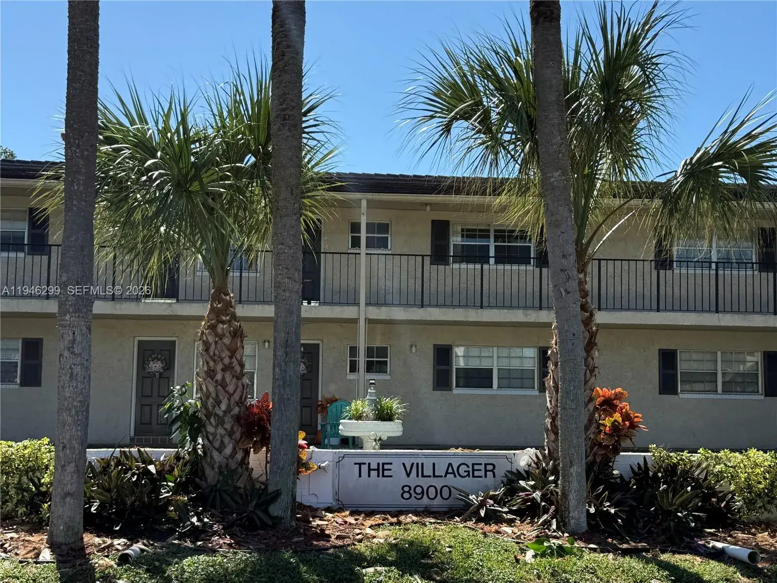2 bedroom 1 bath Residential Lease for rent at 8900 W Sample Rd # 204, Coral Springs FL 33065