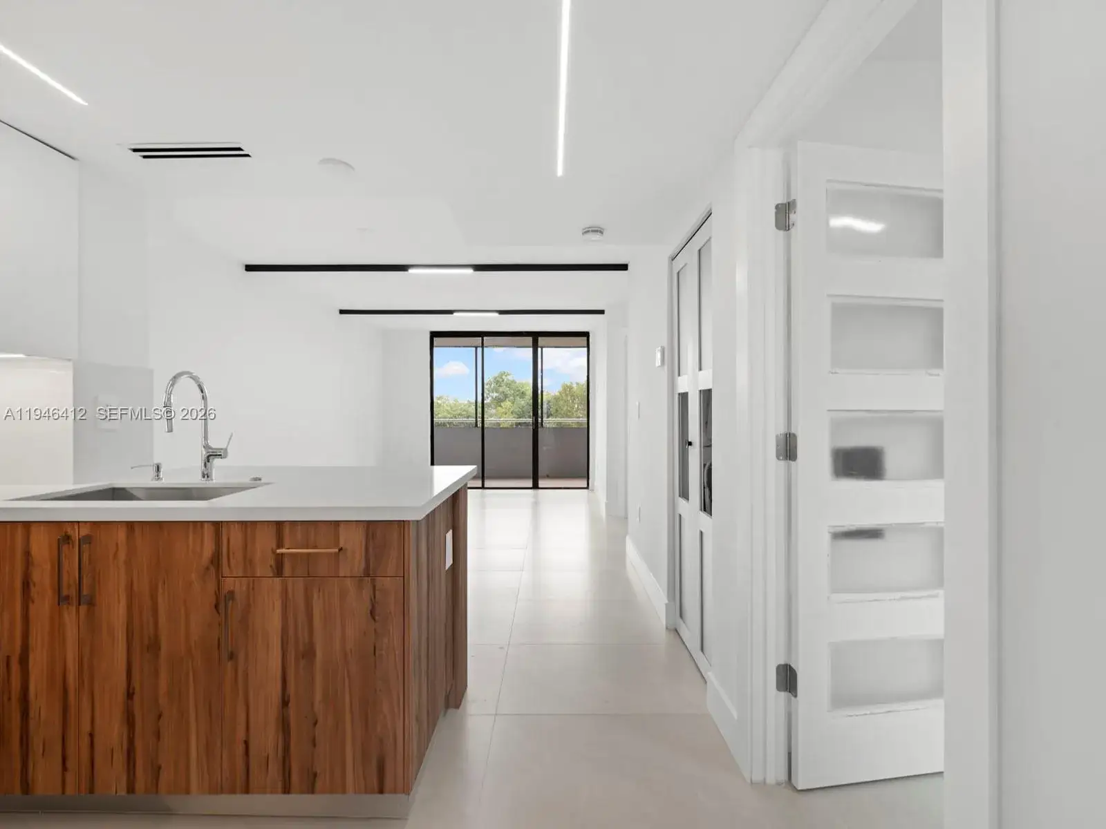 2 bedroom 1 bath Residential for sale at 8215 SW 152nd Ave # 308, Miami FL 33193
