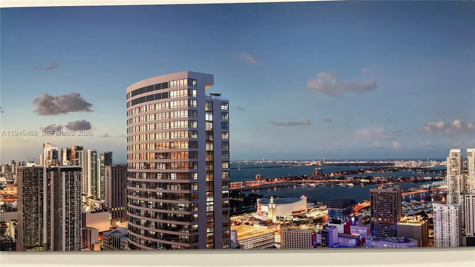 2 bedroom 2 bath Residential for sale at 225 N Miami Ave # 905, Miami FL 33128