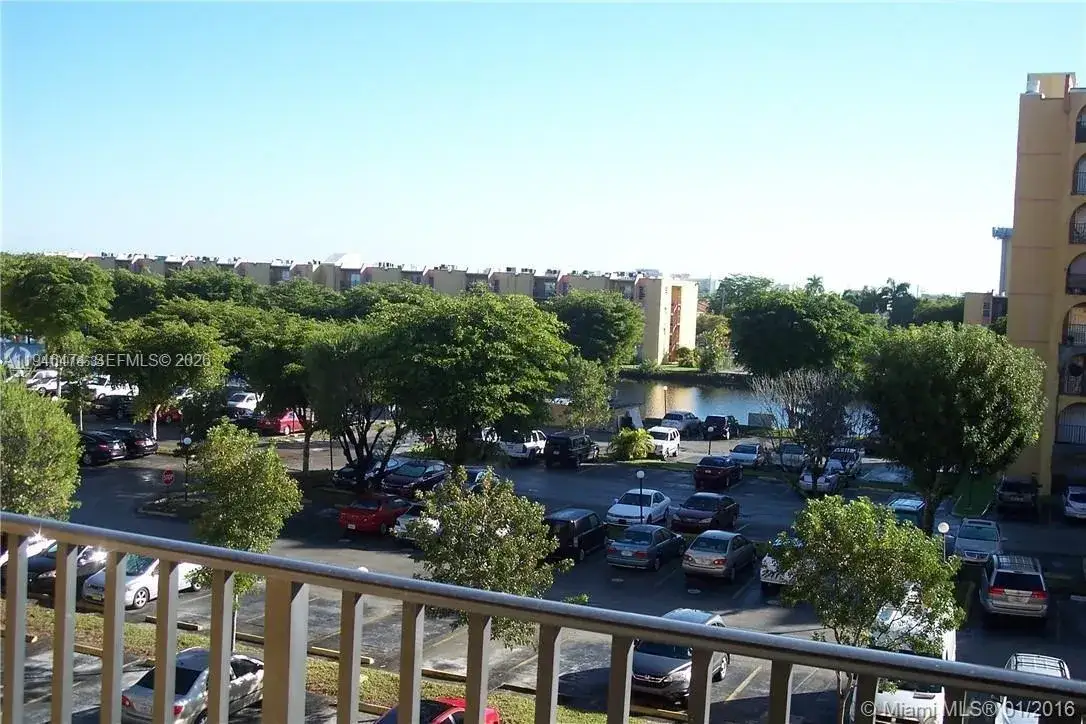1 bedroom 1 bath Residential Lease for rent at 4801 NW 7th # 16, Miami FL 33126