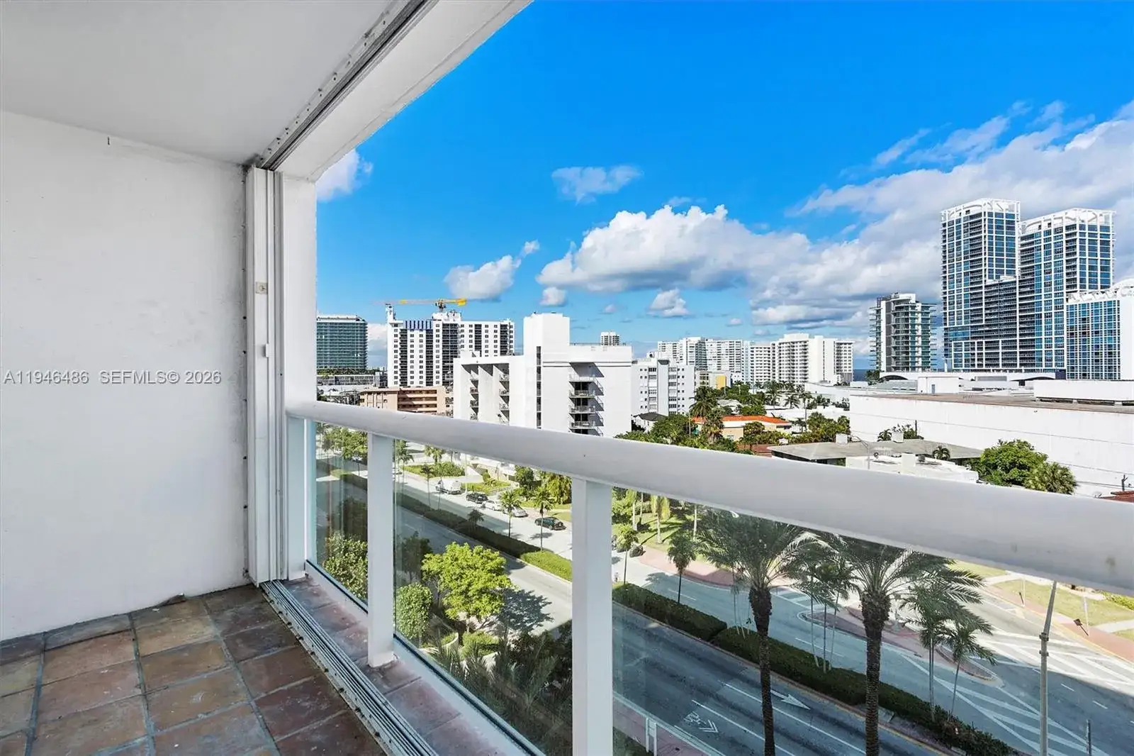 1 bedroom 1 bath Residential for sale at 6770 Indian Creek Dr # 8R, Miami Beach FL 33141