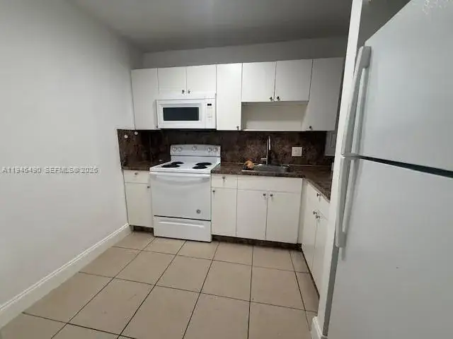2 bedroom 2 bath Residential Lease for rent at 13783 SW 66th St # 219A, Miami FL 33183