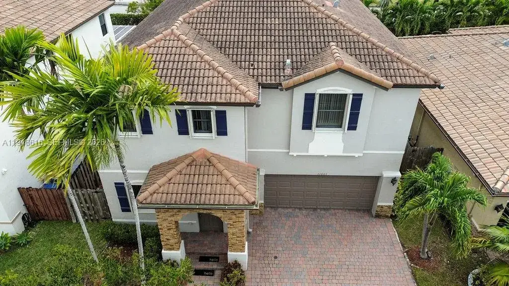 5 bedroom 3 bath Residential for sale at 11601 SW 232nd Ln, Homestead FL 33032