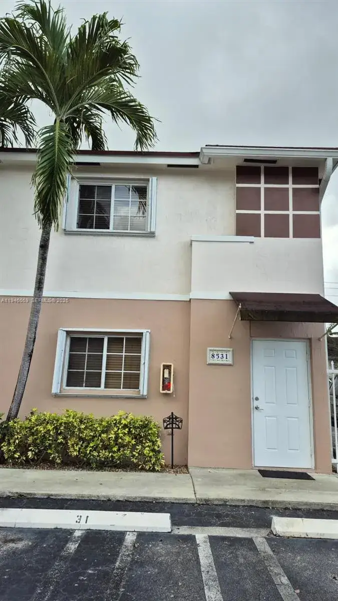 3 bedroom 2 bath Residential Lease for rent at 8531 SW 109th Ave, Miami FL 33173