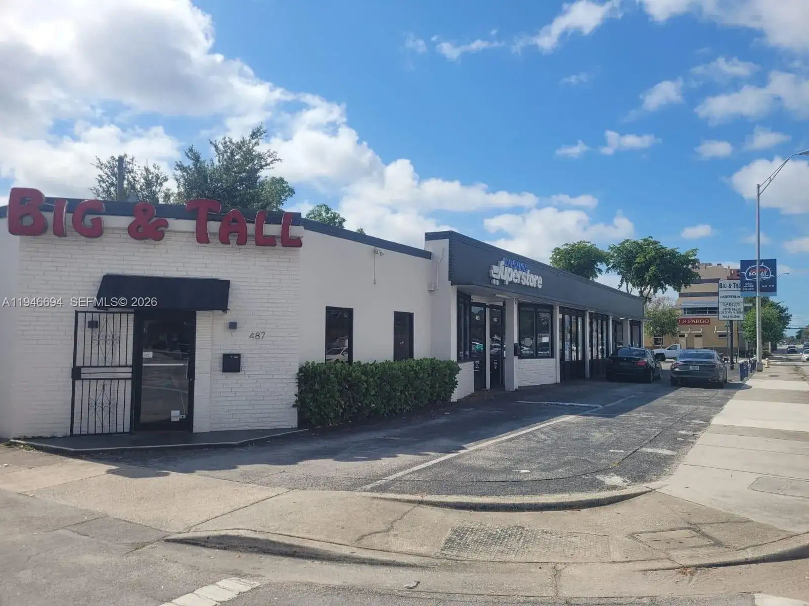 Commercial Sale for sale at 475 NW Le Jeune Rd, Miami FL 33126