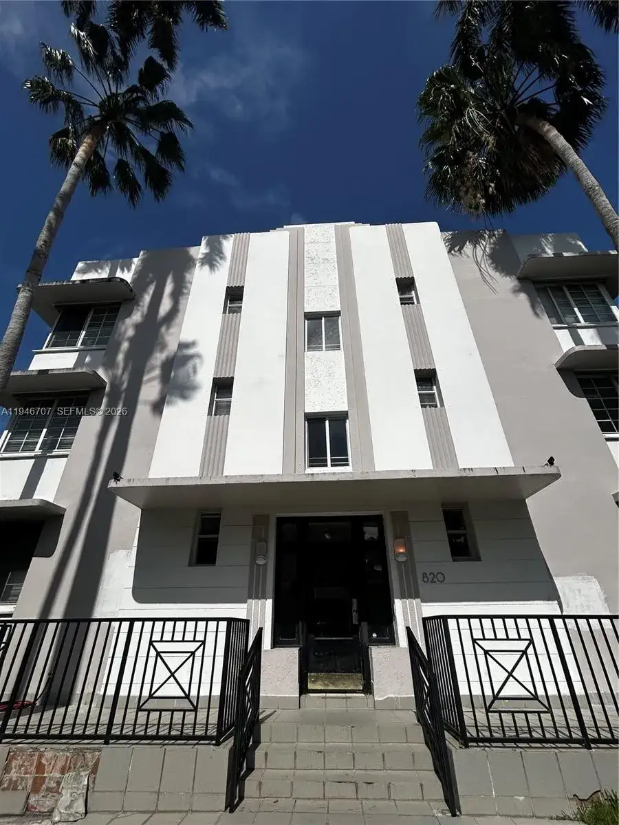 1 bath Residential for sale at 820 Euclid Ave # 206, Miami Beach FL 33139
