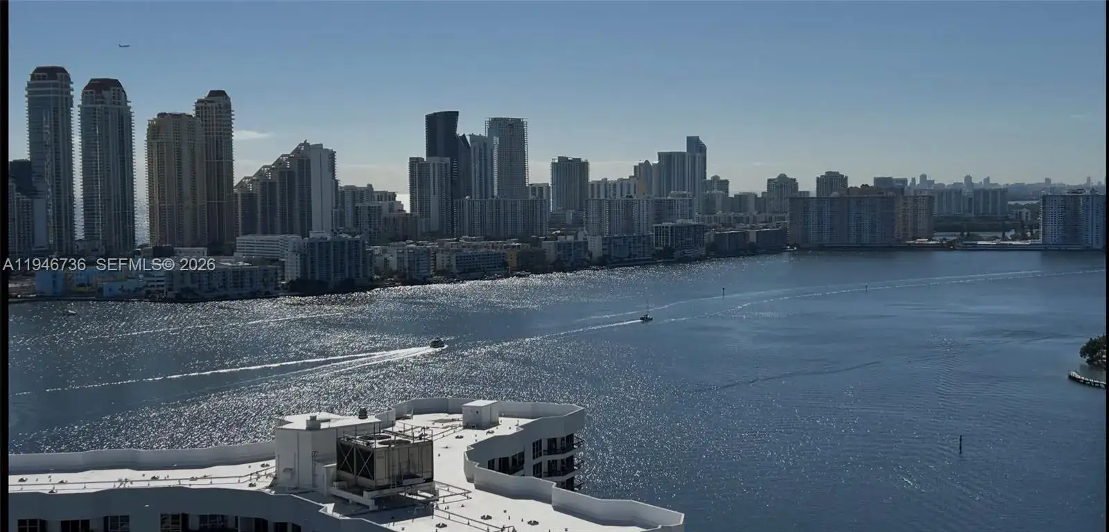 2 bedroom 2 bath Residential for sale at 3500 Mystic Pointe Dr, Aventura FL 33180