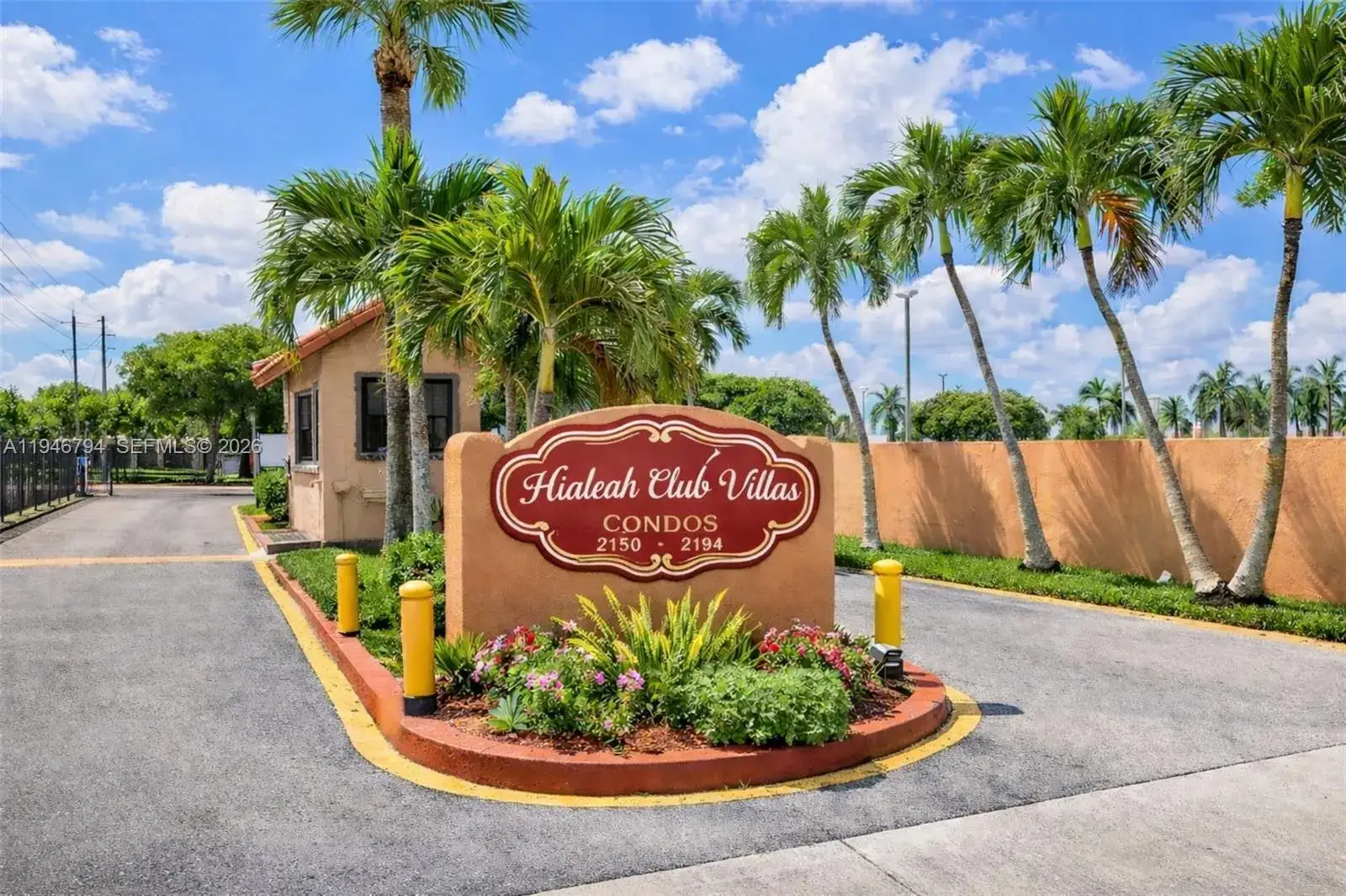 2 bedroom 1 bath Residential for sale at 2190 W 60th St # 21201, Hialeah FL 33016