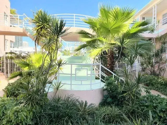 1 bedroom 1 bath Residential for sale at 6881 Bay Dr # 1, Miami Beach FL 33141