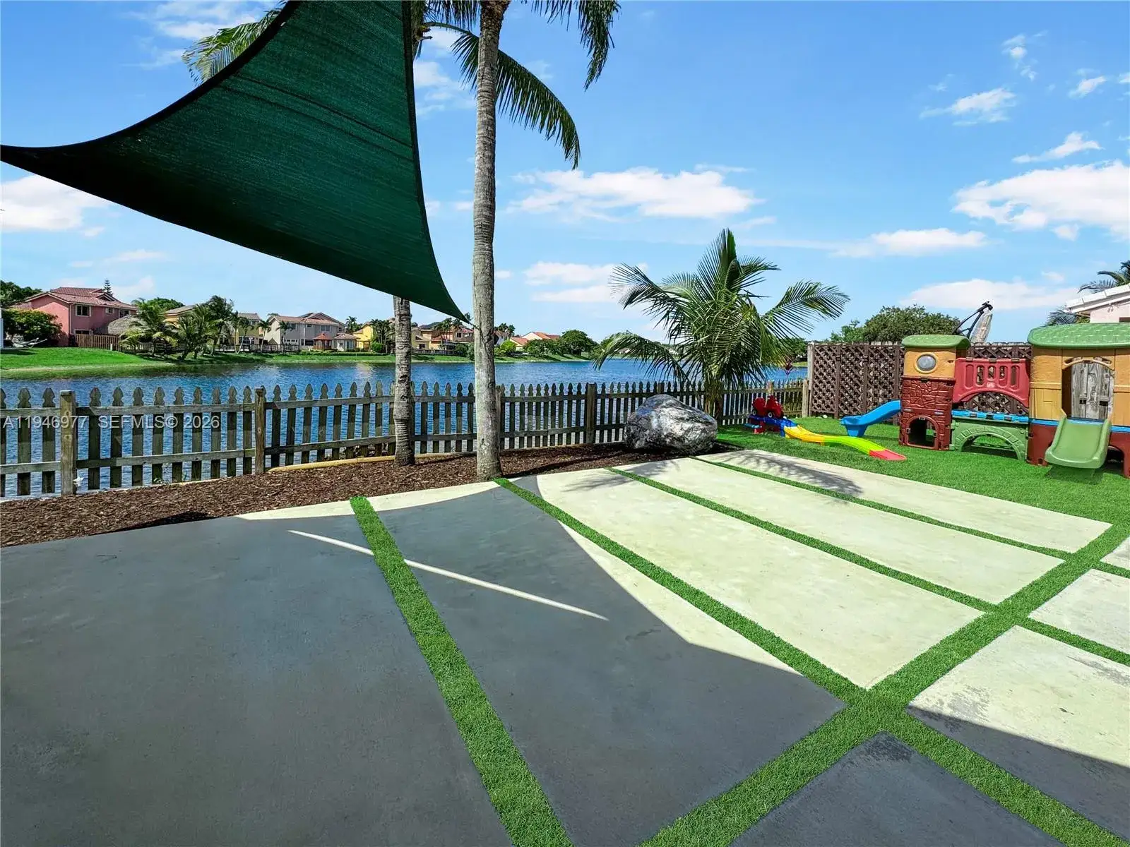 3 bedroom 3 bath Residential Lease for rent at 15481 SW 47th Ter # 15481, Miami FL 33185