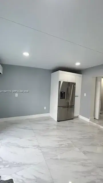 3 bedroom 1 bath Residential Lease for rent at 2346 W 68th St # 1, Hialeah FL 33016