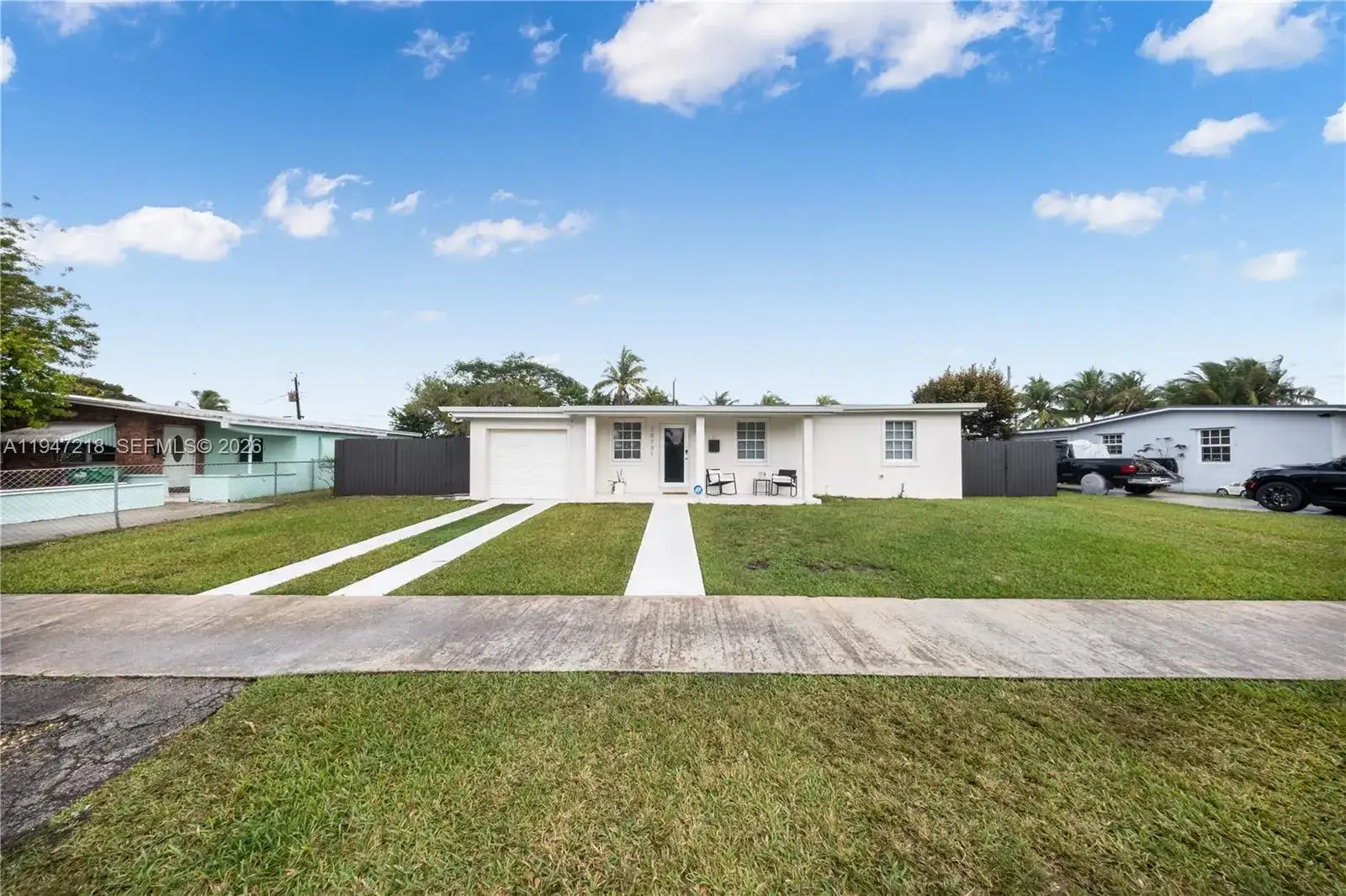 3 bedroom 3 bath Residential Lease for rent at 10731 SW 51st Dr, Miami FL 33165