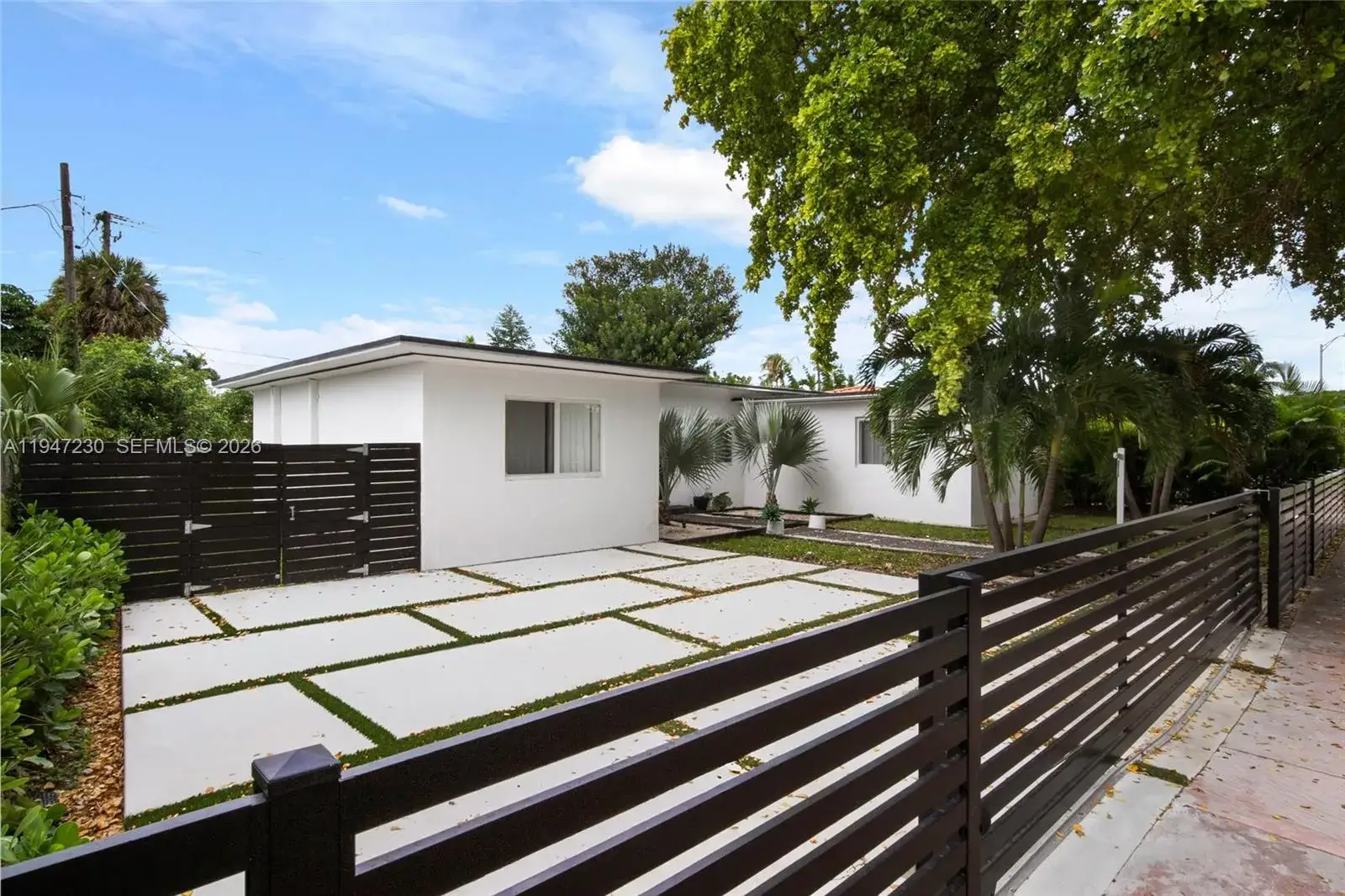 3 bedroom 2 bath Residential for sale at 1581 Normandy Dr, Miami Beach FL 33141