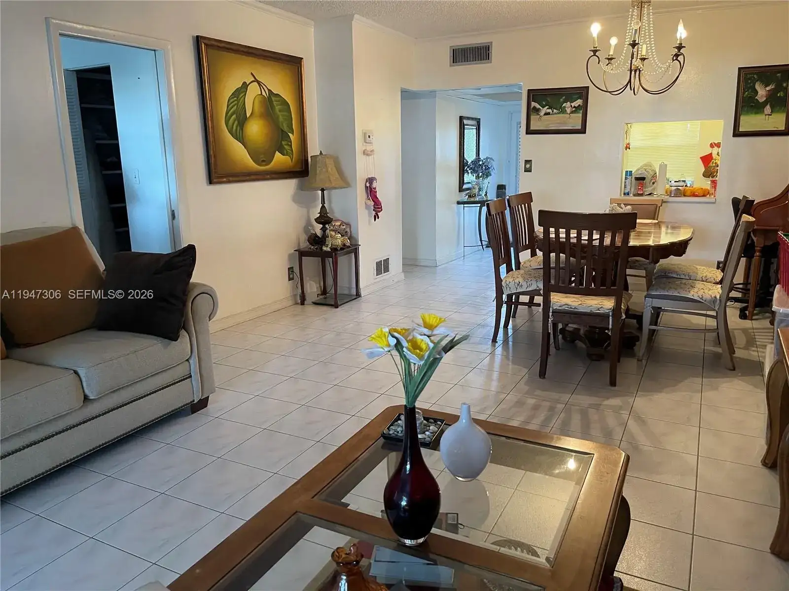2 bedroom 2 bath Residential Lease for rent at 1015 Country Club Dr # 109, Margate FL 33063