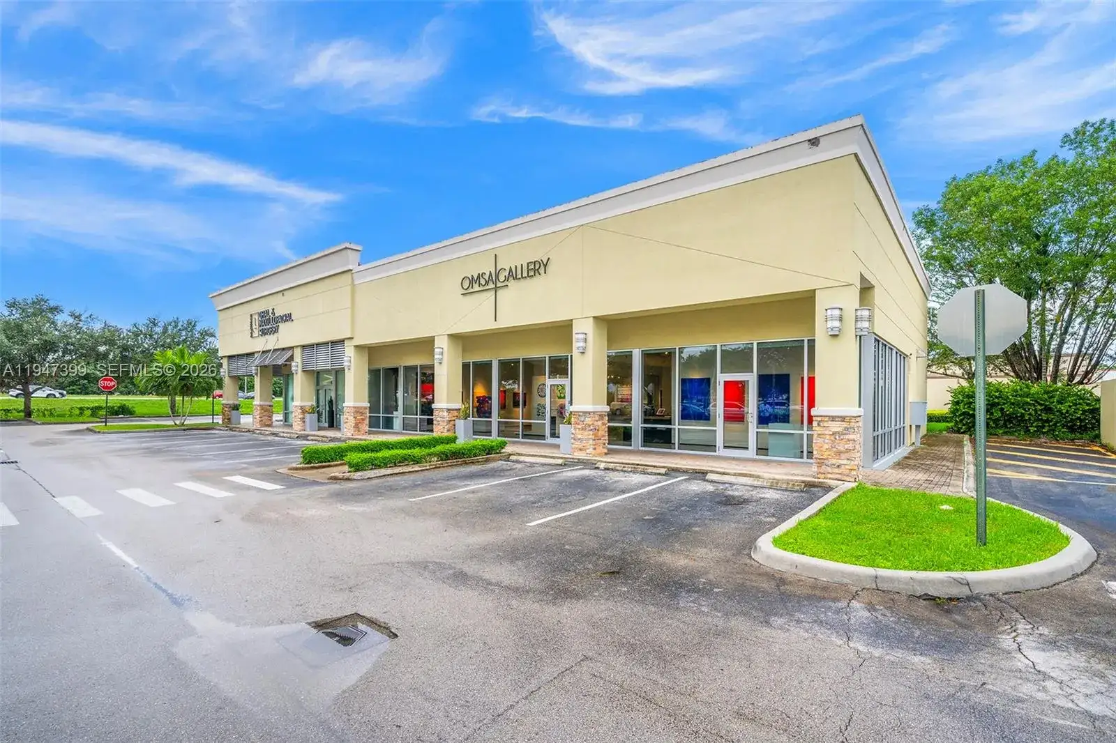Commercial Sale for sale at 15661 Sheridan St, Davie FL 33331