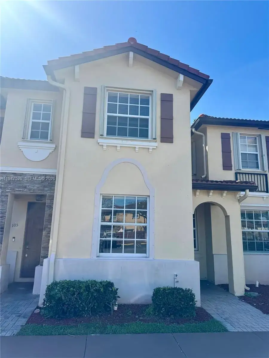 3 bedroom 2 bath Residential for sale at 3320 NE 13th Cir Dr # 23, Homestead FL 33033