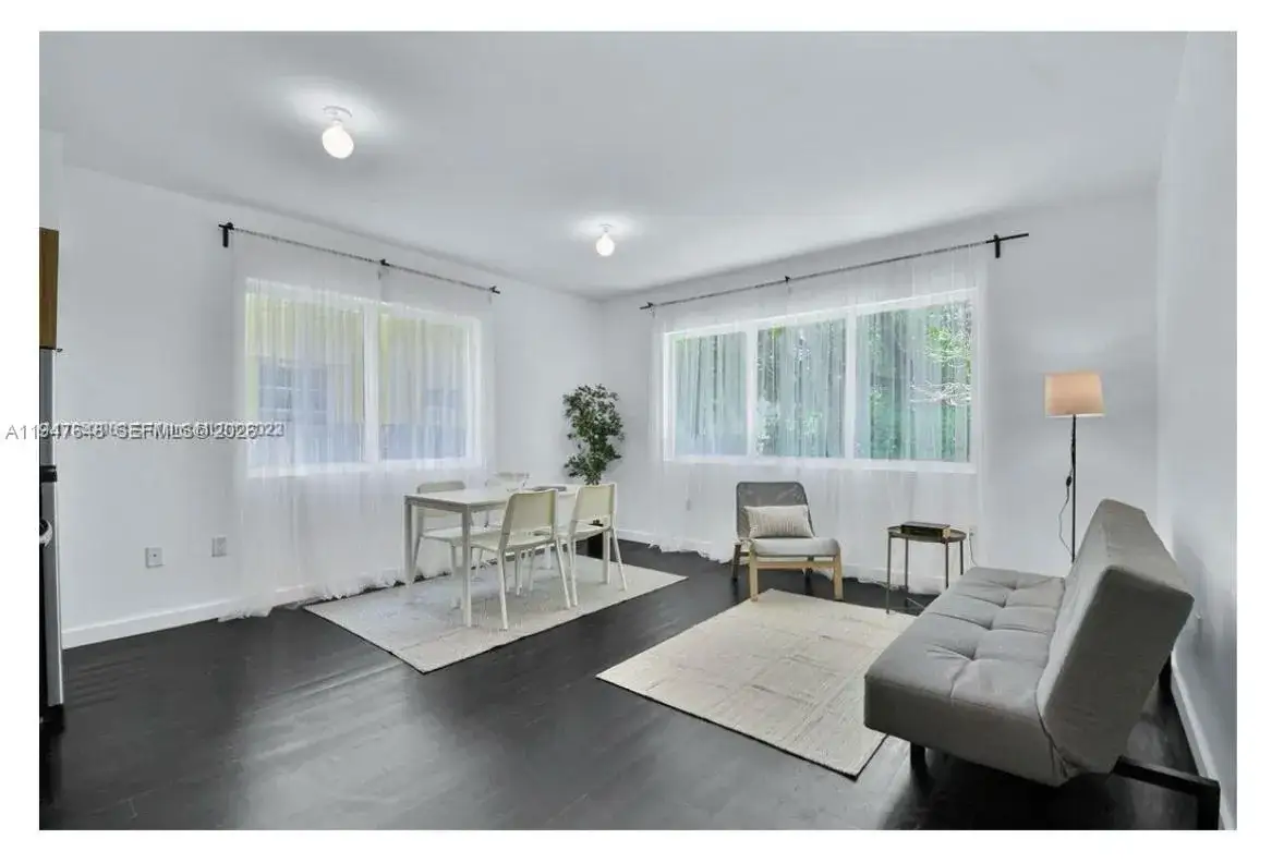 1 bedroom 1 bath Residential Lease for rent at 557 Michigan Ave # 111, Miami Beach FL 33139