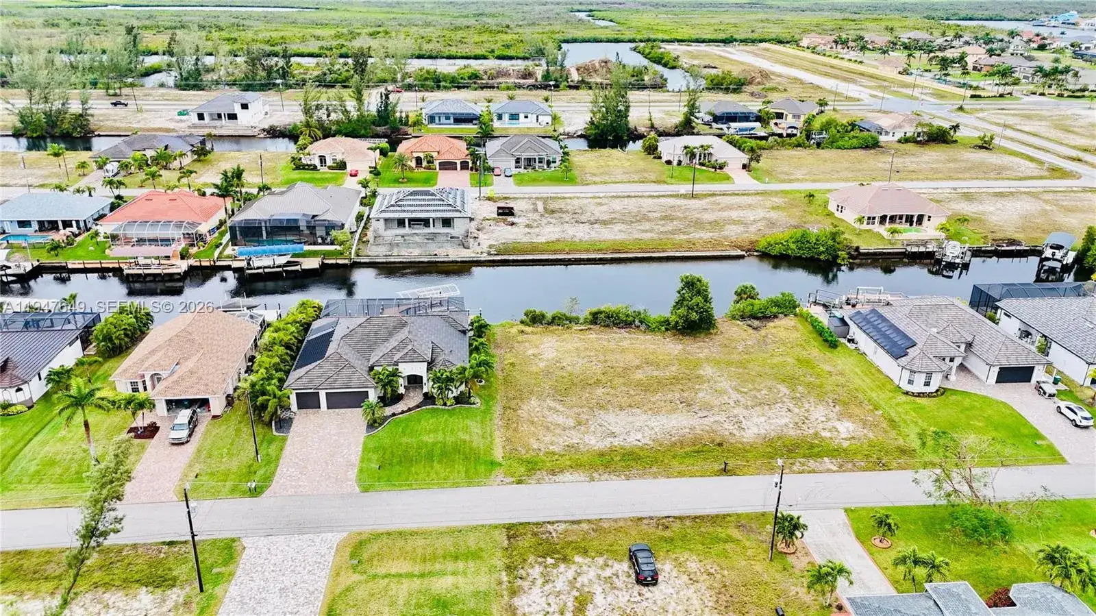 Land/Boat Docks for sale at 718 NW 38 pl, Cape Coral FL 33993