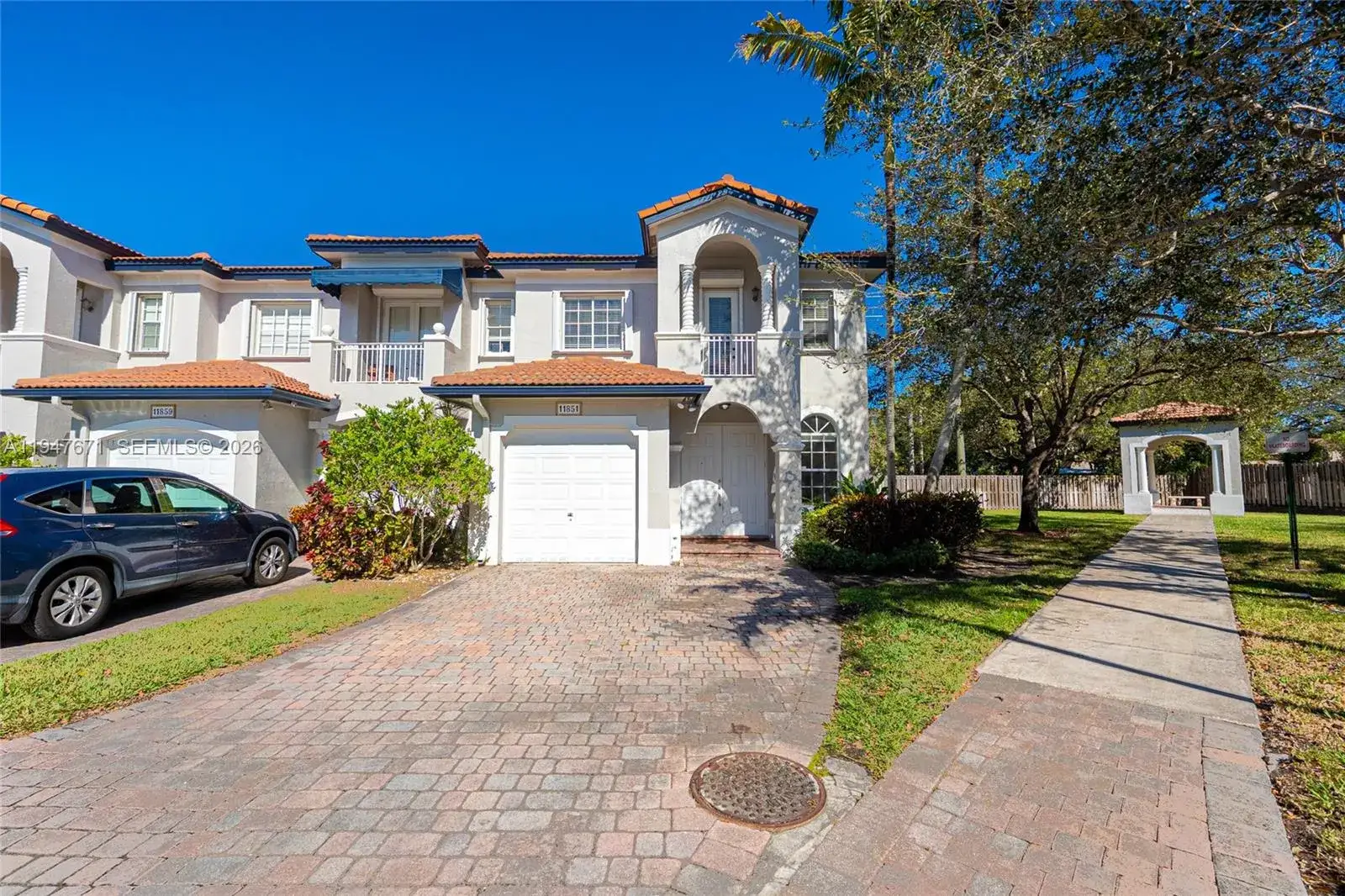 4 bedroom 2 bath Residential Lease for rent at 11851 SW 80th Ter # 11851, Miami FL 33183