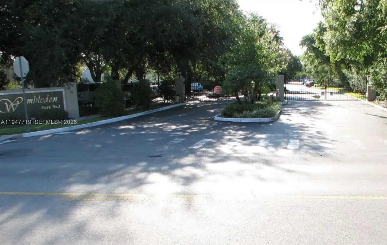 2 bedroom 2 bath Residential Lease for rent at 3286 S SEMORAN BLVD # 24, Orlando FL 32822