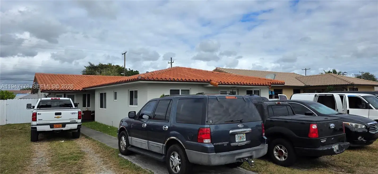Residential Income for sale at 9595 SW 39th St, Miami FL 33165