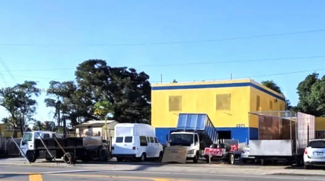 Commercial Sale for sale at 3071 NW 54th St, Miami FL 33142