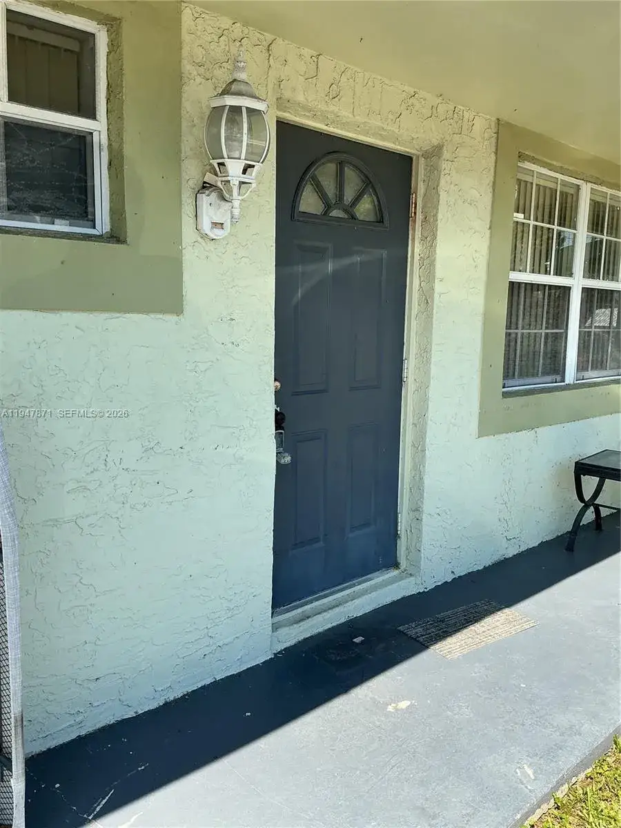2 bedroom 2 bath Residential for sale at 1963 SW 70th Way, North Lauderdale FL 33068
