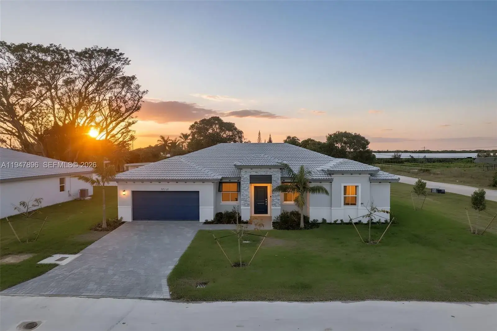 4 bedroom 3 bath Residential Lease for rent at 27210 SW 159th Path, Miami FL 33031