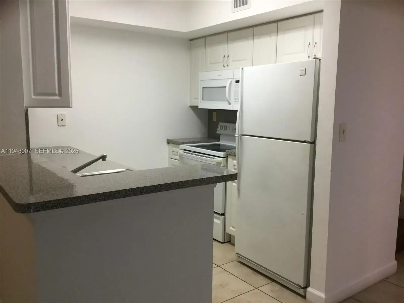 4 bedroom 2 bath Residential Lease for rent at 15241 SW 80th St # 307, Miami FL 33193