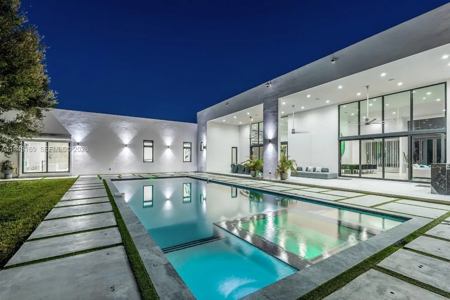 6 bedroom 7 bath Residential for sale at 6175 SW 128th Street, Pinecrest FL 33156