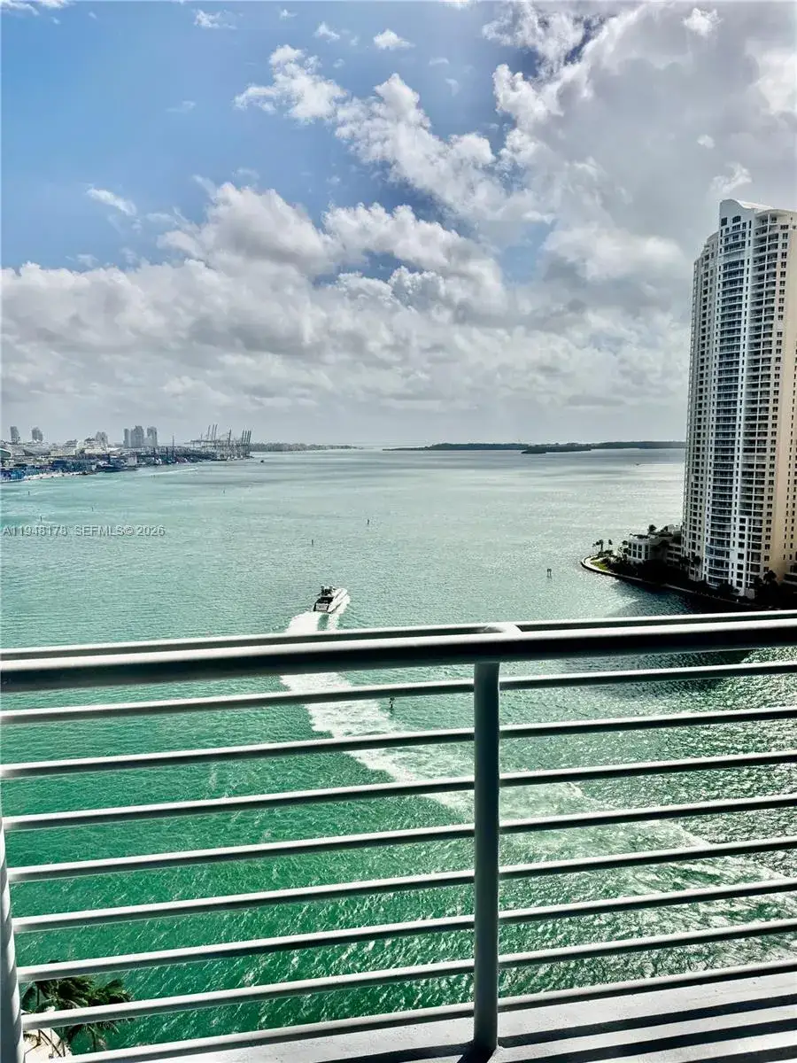 3 bedroom 2 bath Residential for sale at 325 S Biscayne Blvd # 2226, Miami FL 33131