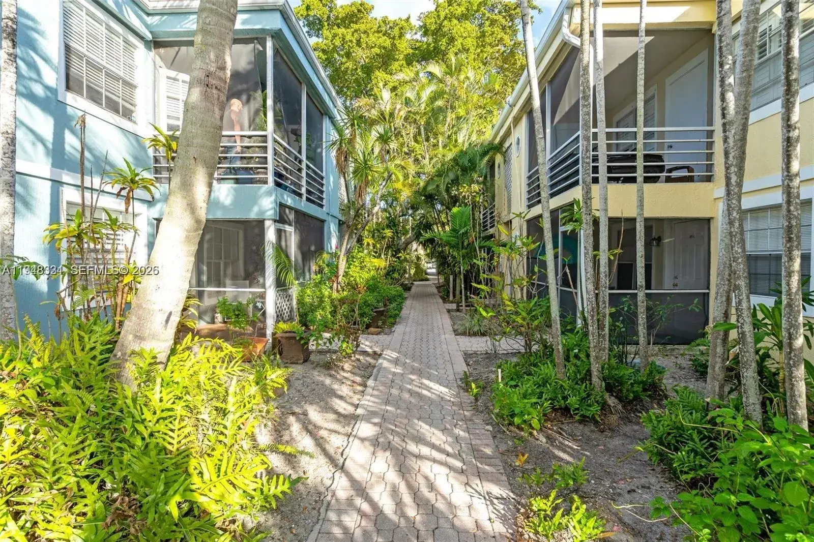 2 bedroom 2 bath Residential Lease for rent at 320 SE 10th Ave # D, Pompano Beach FL 33060