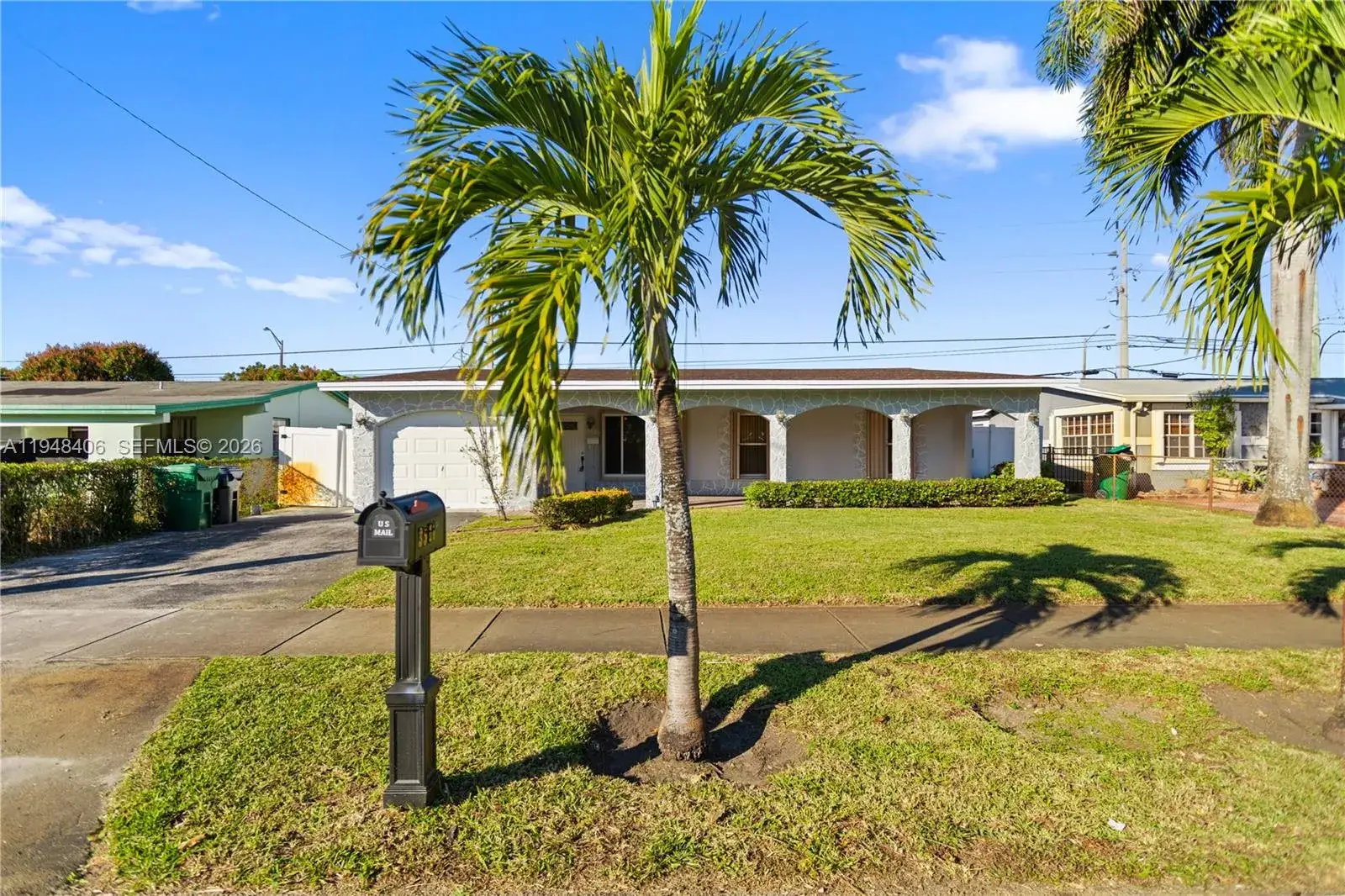 3521 NW 18th Pl, Lauderhill FL 33311