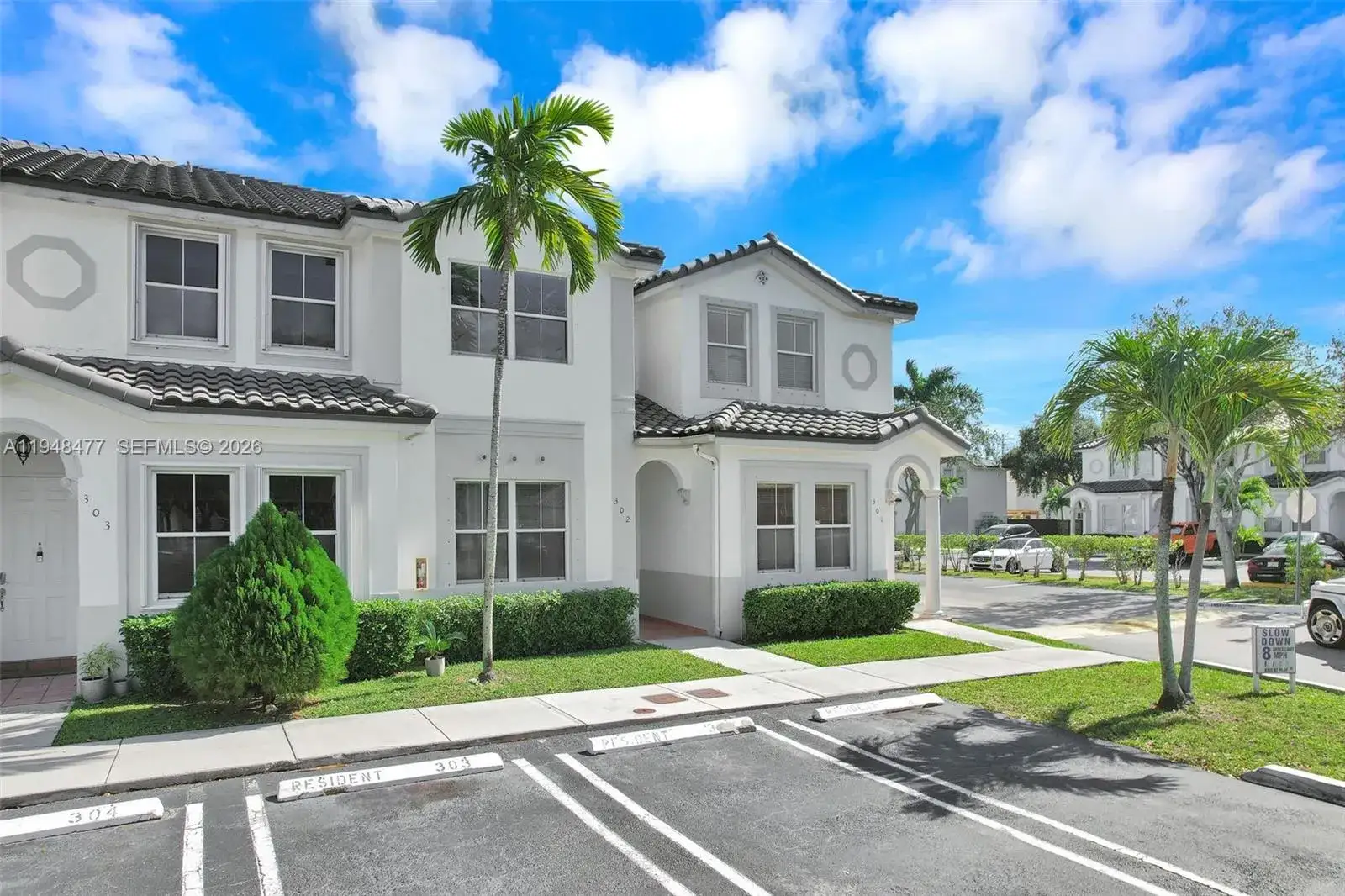 4 bedroom 3 bath Residential for sale at 5420 NW 107 AVE # 302, Doral FL 33178
