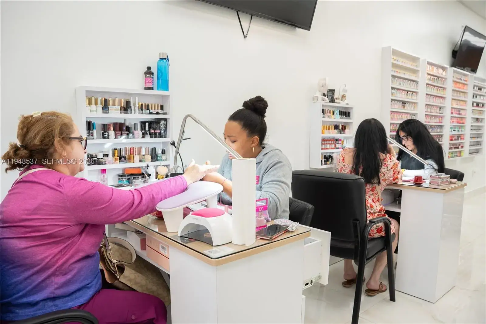Business Opportunity for sale at 2452 W 60st, Hialeah FL 33016
