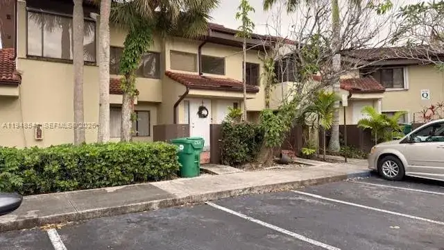 2 bedroom 2 bath Residential for sale at 9691 SW 138th Ave, Miami FL 33186