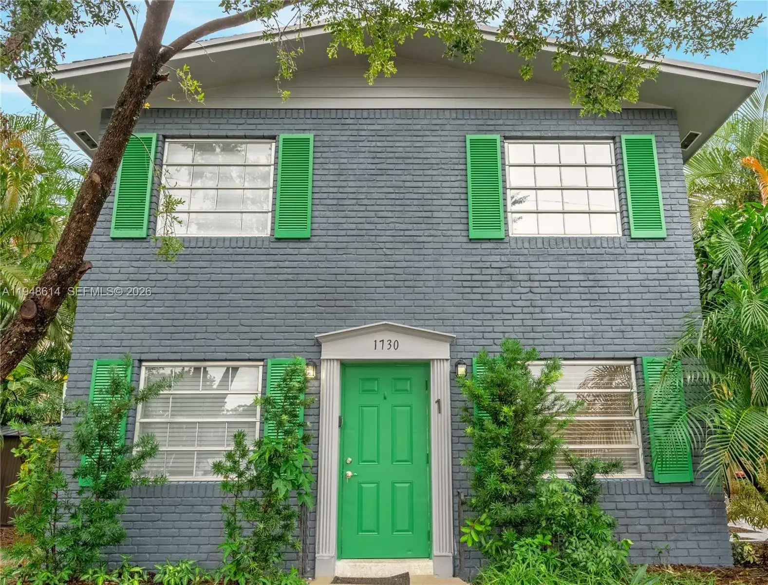 Commercial Sale for sale at 1730 NE 7th St # 5, Fort Lauderdale FL 33304