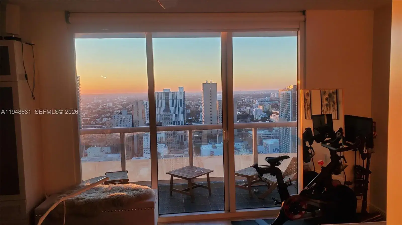 1 bedroom 1 bath Residential Lease for rent at 50 Biscayne Blvd # 4603, Miami FL 33132
