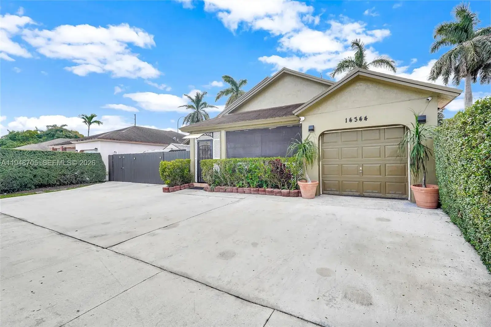3 bedroom 2 bath Residential for sale at 14344 SW 159th Ter, Miami FL 33177