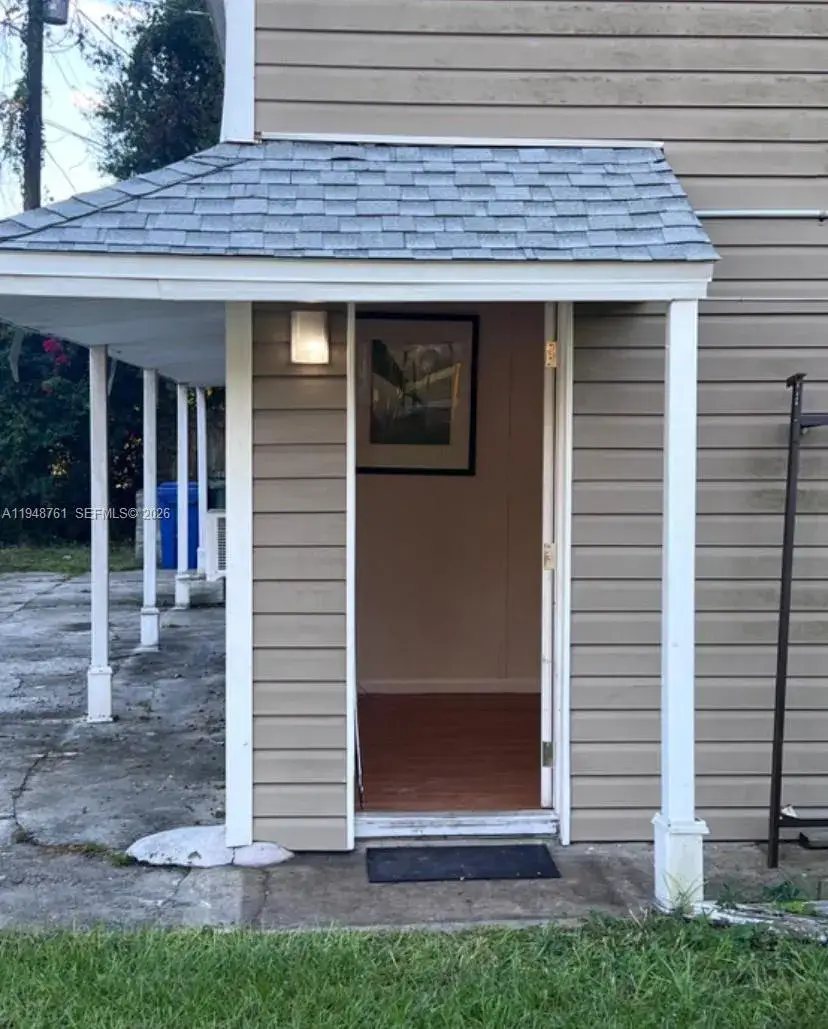 1 bedroom 1 bath Residential Lease for rent at fl NE 5th st # 115, Winter Haven FL 33881