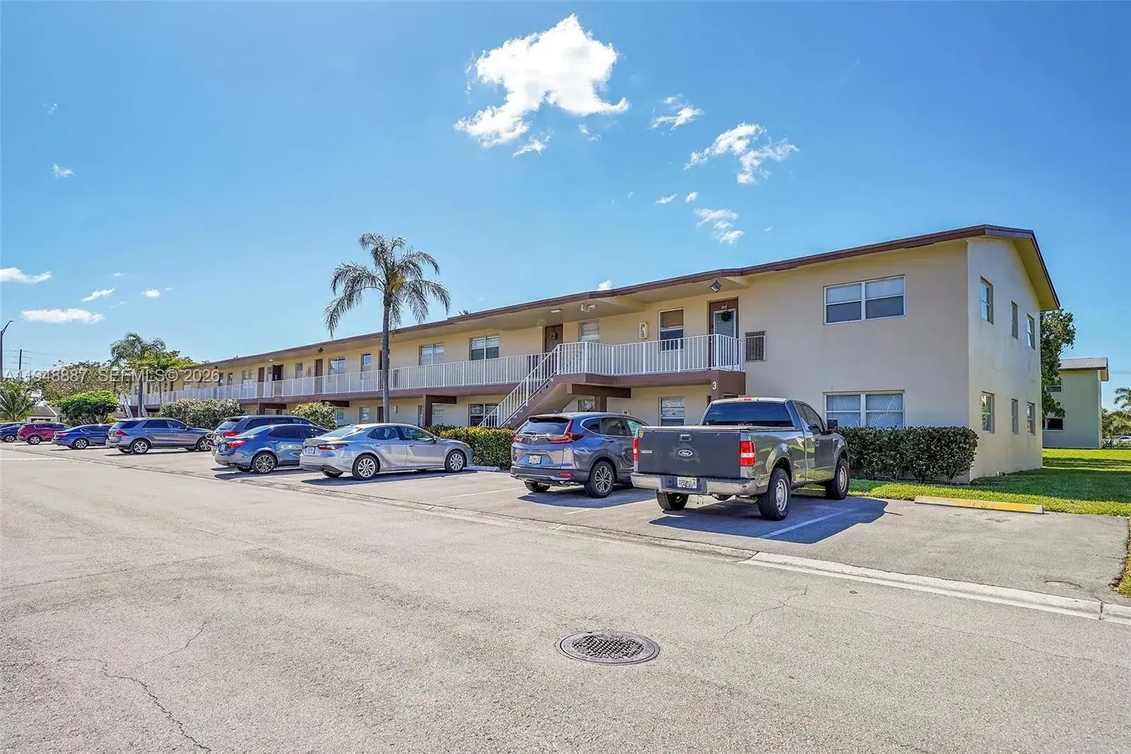 2 bedroom 2 bath Residential for sale at 7200 NW 4th Pl # 201, Margate FL 33063