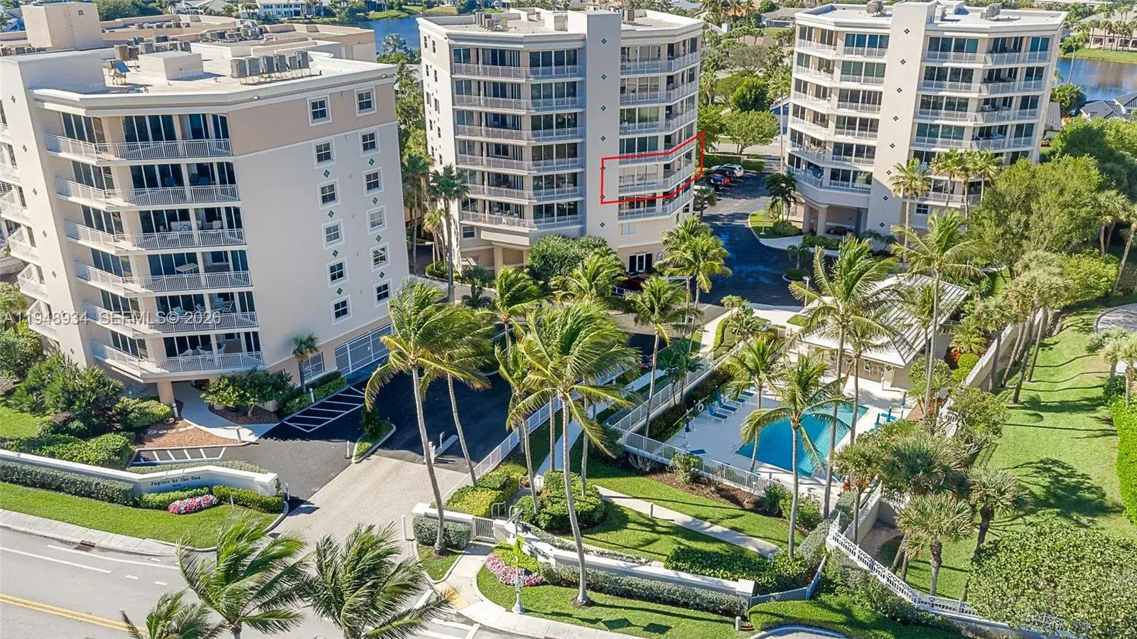 3 bedroom 2 bath Residential for sale at 1660 S Highway A1A # 222, Jupiter FL 33477