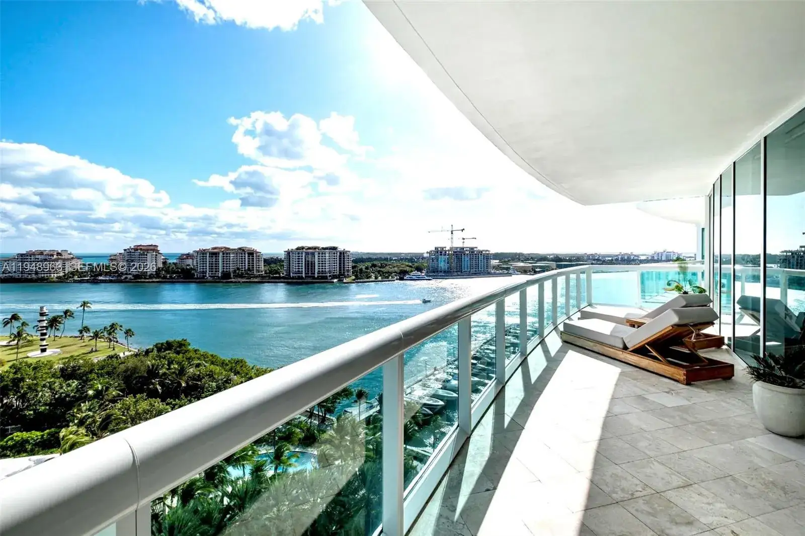 2 bedroom 2 bath Residential Lease for rent at 1000 S Pointe Dr # 1205, Miami Beach FL 33139