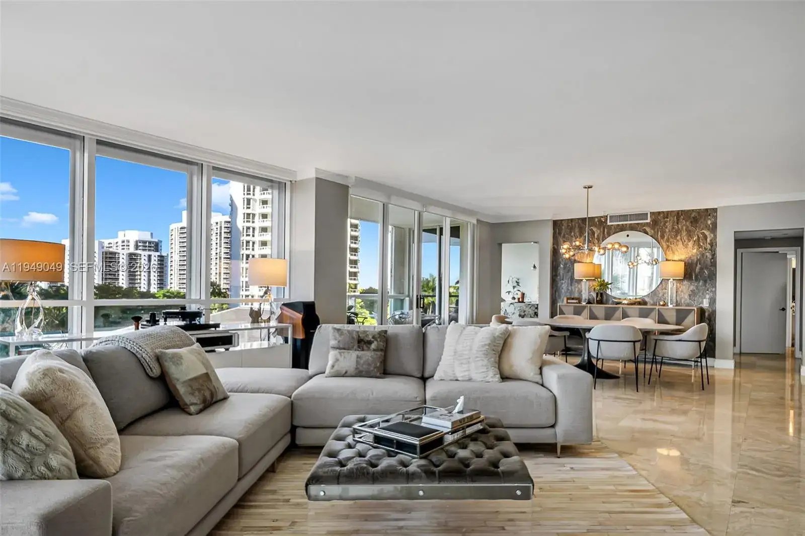 2 bedroom 2 bath Residential for sale at 21150 Point Pl # 702, Aventura FL 33180