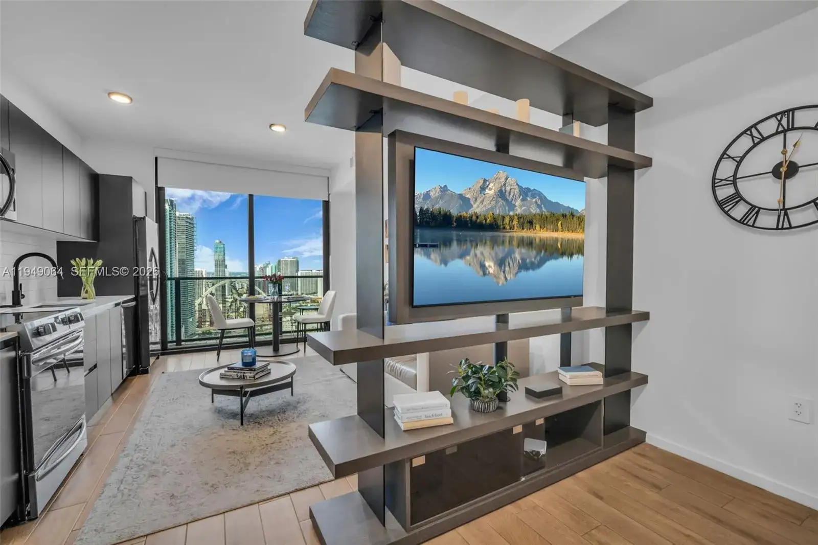 1 bath Residential for sale at 398 NE 5th St # 3207, Miami FL 33132