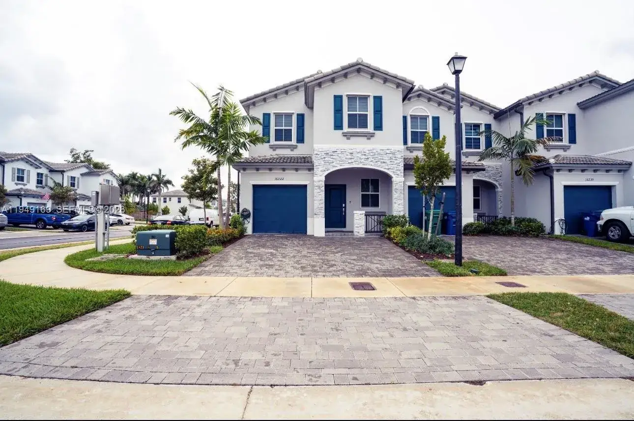 3 bedroom 2 bath Residential for sale at 16222 SW 290th Ter, Homestead FL 33033