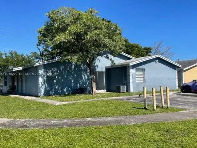 Residential Income for sale at 2216 NW 15th Ave, Fort Lauderdale FL 33311